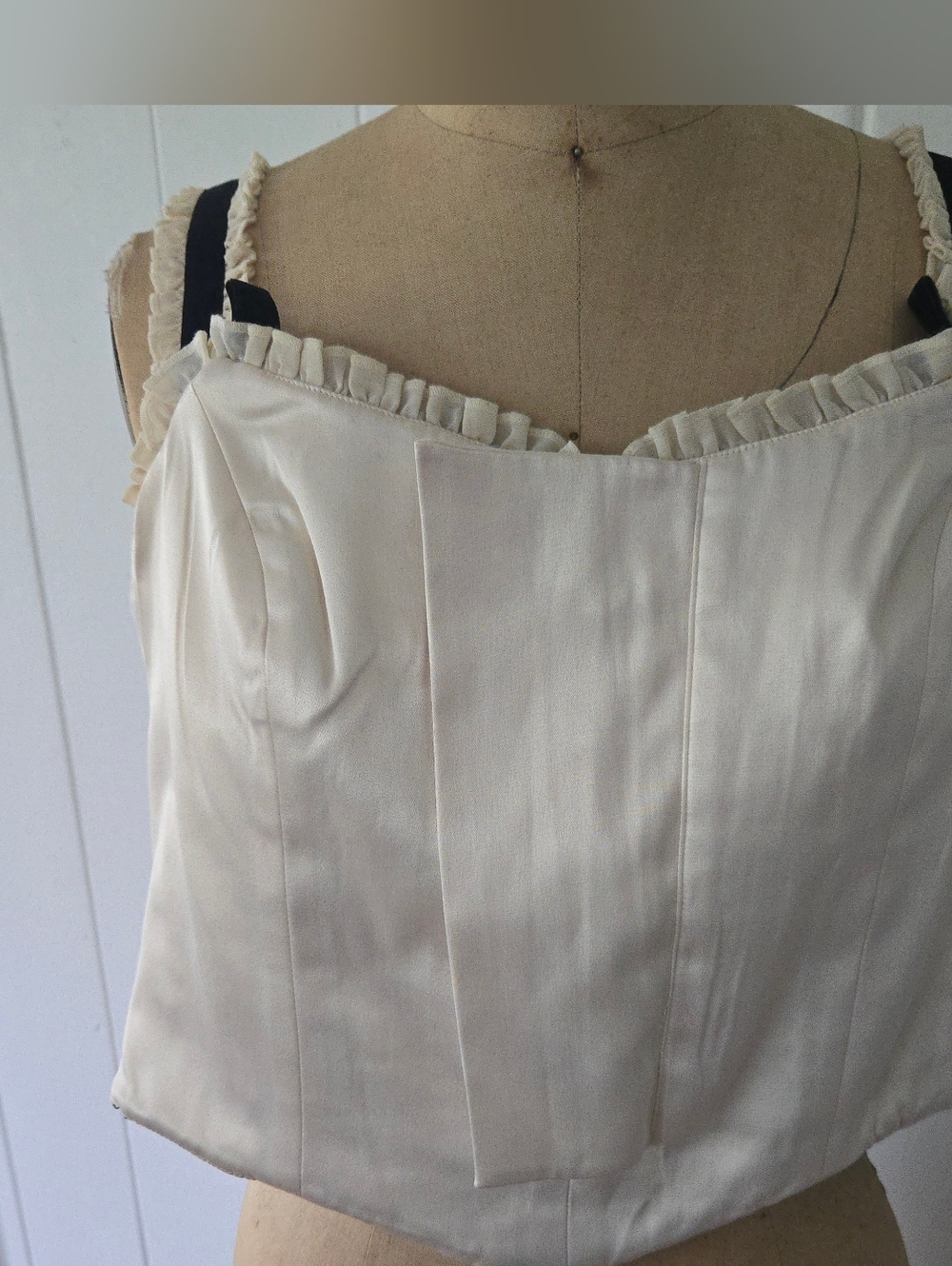 La Femme En Noir Sleepy Hollow Van Tassel Bustier - Picture 7 of 9